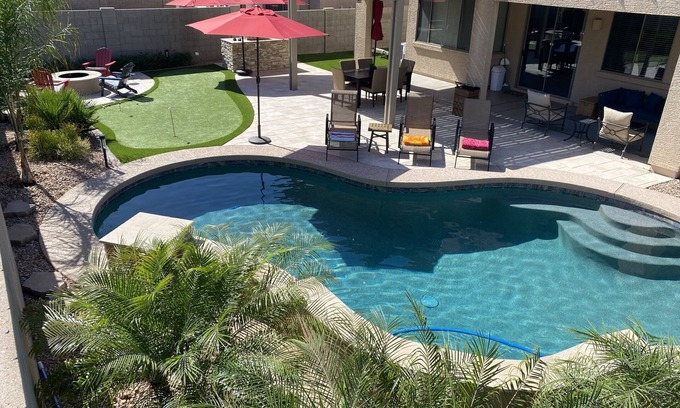 Surprise House | Spacious Oasis in Surprise near Stadium