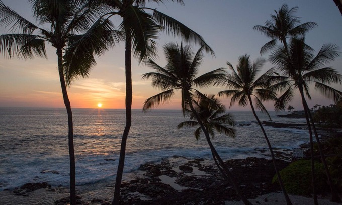 Kailua-Kona Condo | Spacious Oceanfront Penthouse w/180 Degree Views in Kailua-Kona!