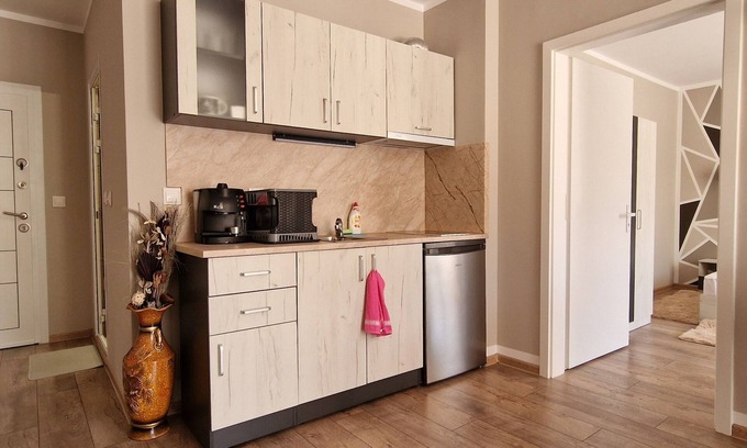 Nessebar Apartment | Spacious one-bedroom apartment in beautiful Nessebar with WiFi, air conditioning