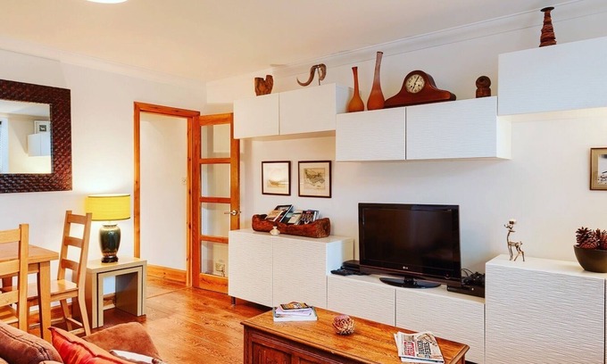 Comrie House | Spacious one bedroom property in historic village