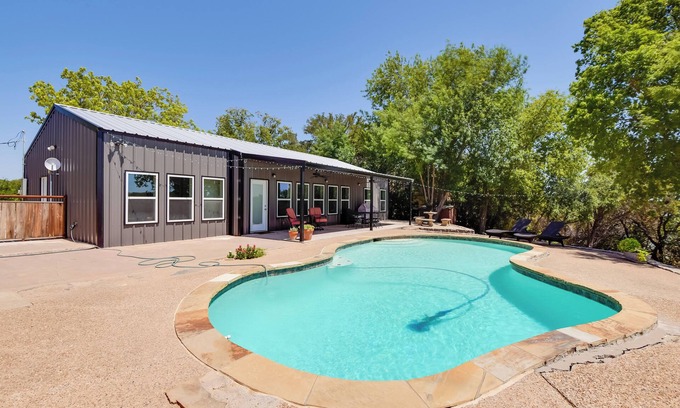 Palo Pinto House | Spacious Palo Pinto Home: Private Dock & Pool