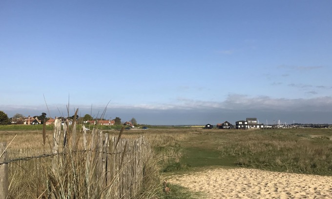 Walberswick Apartment | Spacious Penthouse apartment, Walberswick, Nr Southwold sleeping 6 next to beach