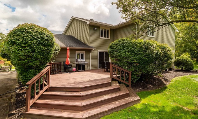 Pepper Pike House | Spacious Pepper Pike Home - Near CLE Clinc & CWRU