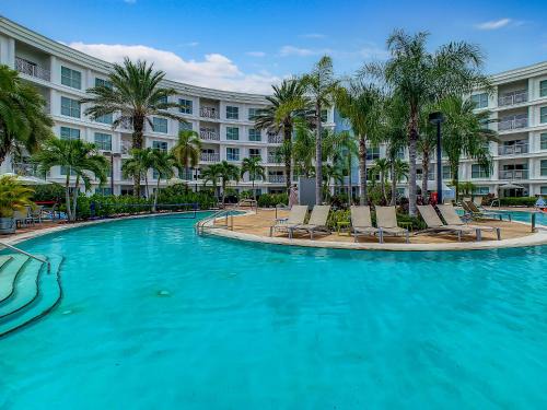 Celebration Apartment | Spacious Pet Friendly