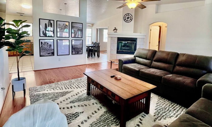 Prescott House | Spacious Prescott Home w/Fenced Yard & Central Loc