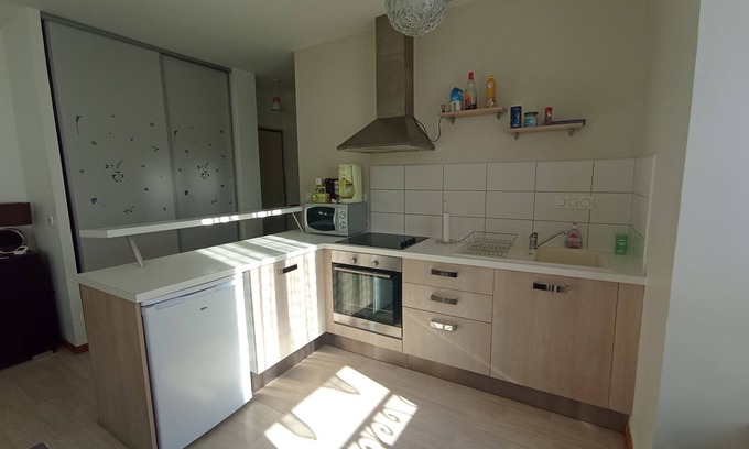 Pouzac Apartment | Spacious, quiet apartment