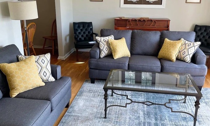 Frankfort House | Spacious Ranch in Frankfort.