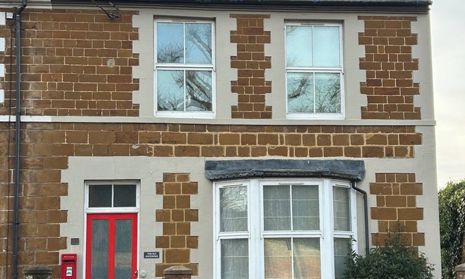 Snettisham Cottage | Spacious renovated cottage close to Snettisham RSPB beach and Royal Sandringham