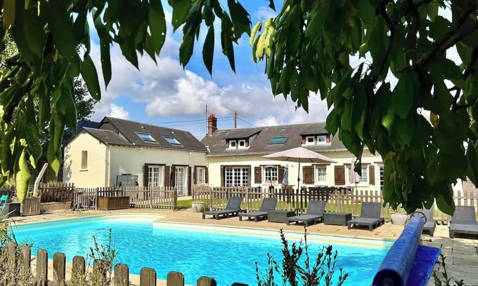 Gohory House | Spacious residence with swimming pool in the Perche region of France