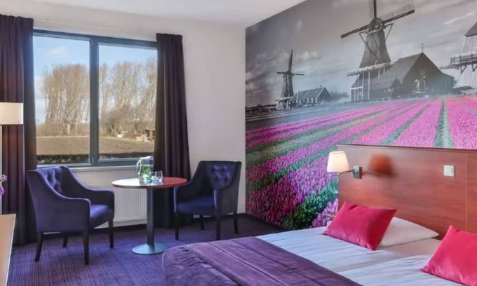 Zevenbergen House | Spacious Room in a Picturesque Setting – Ideal for Couples