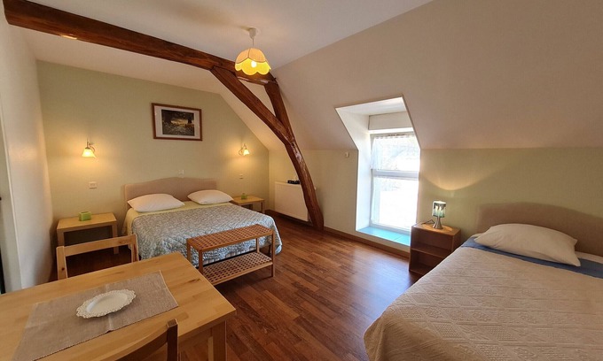 Cravant Bed & Breakfast | Spacious rooms near Beaugency, breakfast included