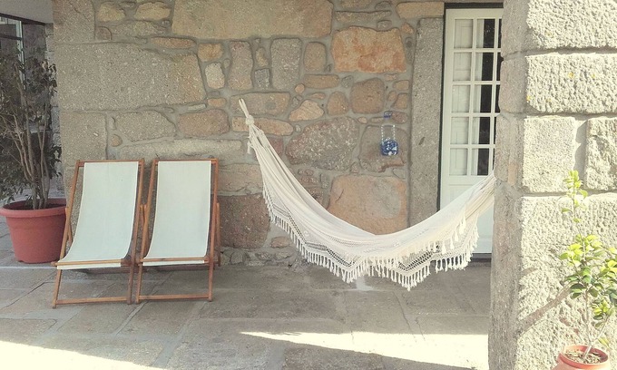 Braga House | Spacious rustic house with pool