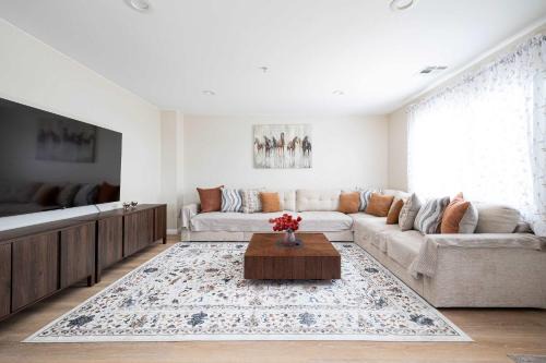 Paradise Hills House | Spacious San Diego Home Family friendly with Free Parking