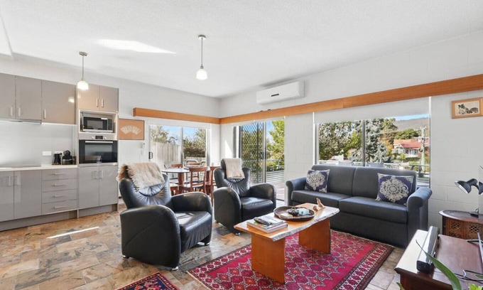 Sandy Bay Apartment | Spacious Sandy Bay Stay