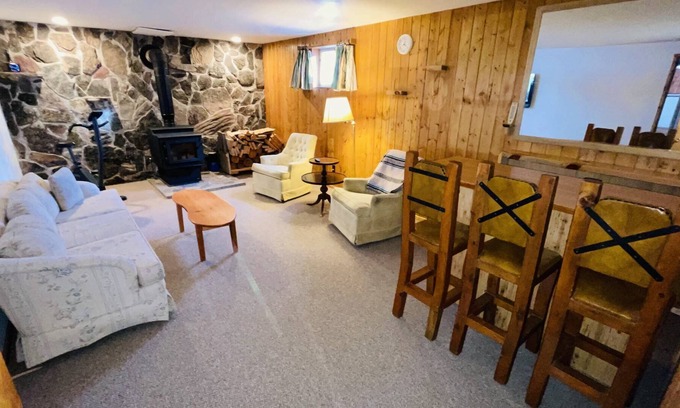 Seeley Lake House | Spacious Seeley Lake Adventure Getaway!