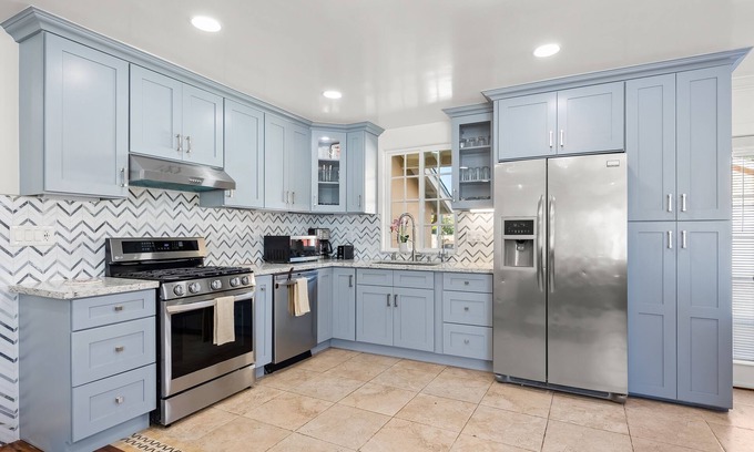 Goleta House | Spacious, single-level home with a large yard, gas fireplace, & washer/dryer