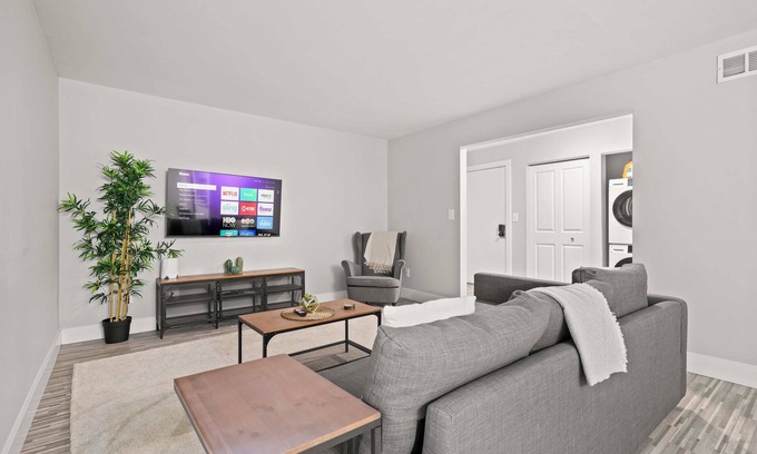 Rochester Apartment | Spacious & Stylish Stay in Rochester, Prime Spot