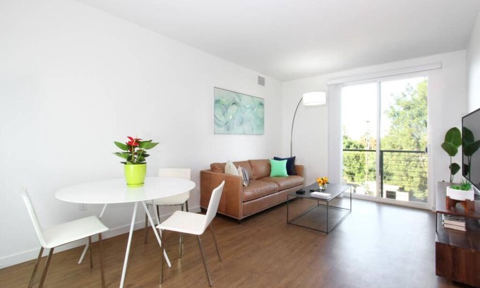 Morse Park Apartment | Spacious & Stylish Sunnyvale 3BR w/ King-Size Beds