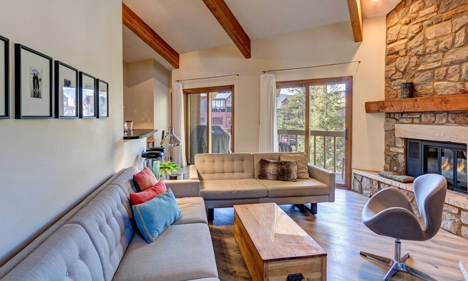 Frisco Condo | Spacious Sunny Condo, Mountain Views, 2BR+Loft Suite/3BA, 1 block off Main St