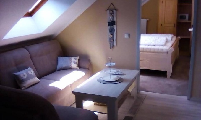 Schlatzendorf Apartment | Spacious three-room vacation apartment for up to 6 people with balcony
