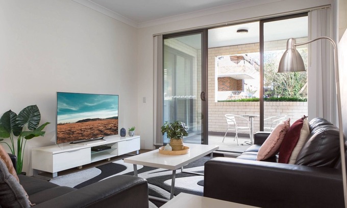 Westmead Apartment | Spacious Two-Bedroom Apartment near Hospital