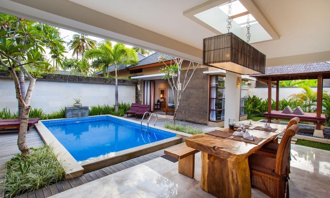 By Pass Ngurah Rai Villa | Spacious Two Bedroom Deluxe Villa in Jimbaran with a private pool