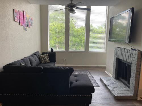 Fort Worth Apartment | Spacious Unique 2br/2ba in Fort worth