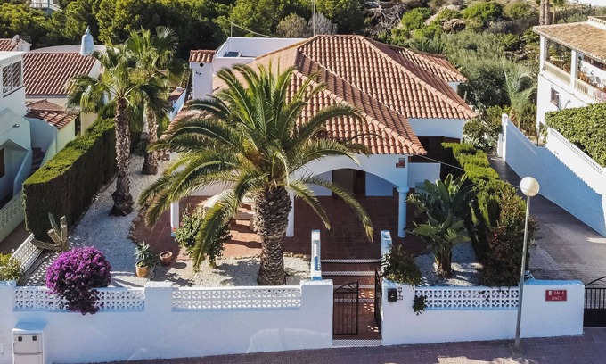 Bolnuevo Villa | Spacious villa on 600m² with large pool, 4 terraces and solarium. Near beach.