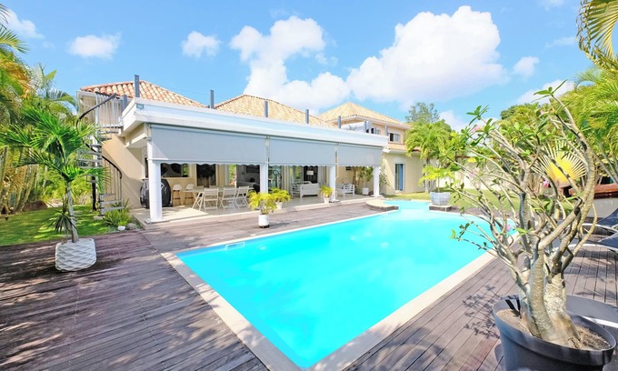 Dampierre Villa | Spacious villa to celebrate Christmas in the West Indies