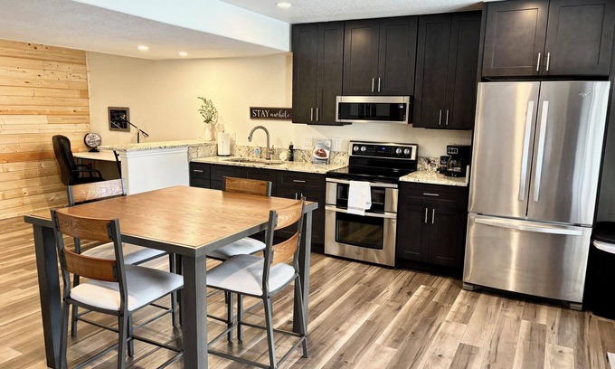 The Meadows Apartment | Spacious Walkout Basement Apartment - Private entrance and newly updated!