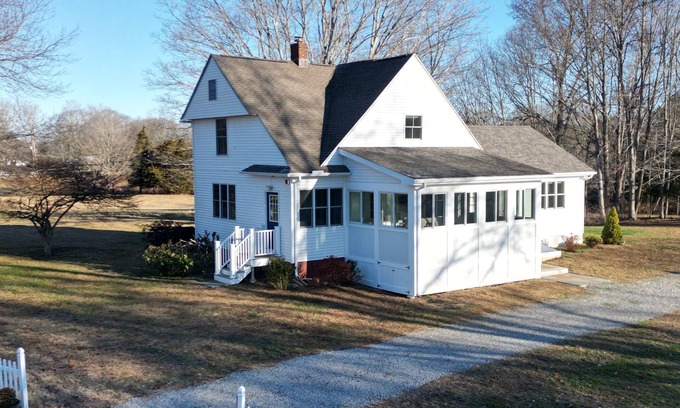 Old Lyme House | Spacious Waterfront 4-bedroom Newly Renovated Private Home in Charming Old Lyme