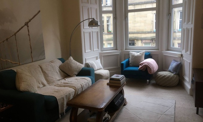 Merchiston Apartment | Spacious well located flat - perfect for group trips