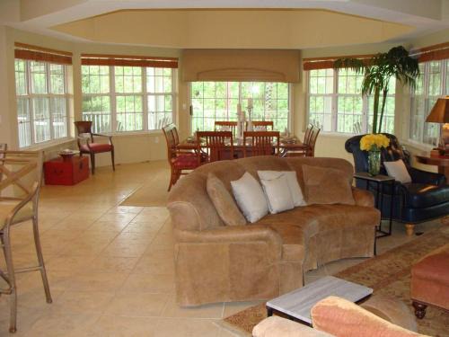 St. Augustine House | Spacious with golf and wildlife views 1233-4