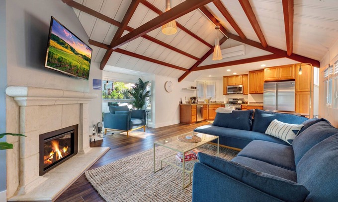 West Junior College House | Spanish Wine Country Cottage with Hot Tub!