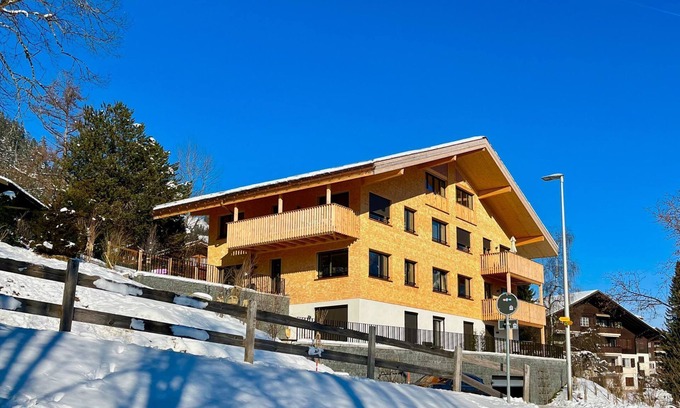 Zweisimmen Apartment | Sparenmoos (OG + DG Nord-Ost by Interhome