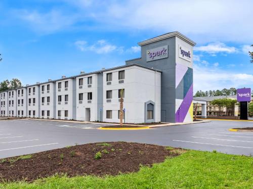 Augusta Hotel | Spark by Hilton Augusta