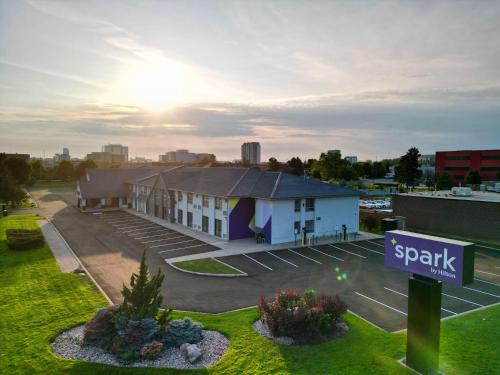 Markham Hotel | Spark By Hilton Toronto Markham