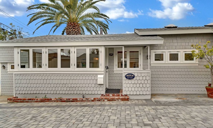 Laguna Beach Cottage | SPECIAL 11/16-11/20 190/NT DESIGNER COTTAGE - 3 MIN. WALK TO BEAUTIFUL BEACHES!