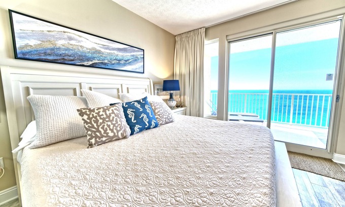 Lower Grand Lagoon Condo | Special 20% off/day 30% off/wk Aug10-28- Treas Island 2BR Condo. 2 king Beds