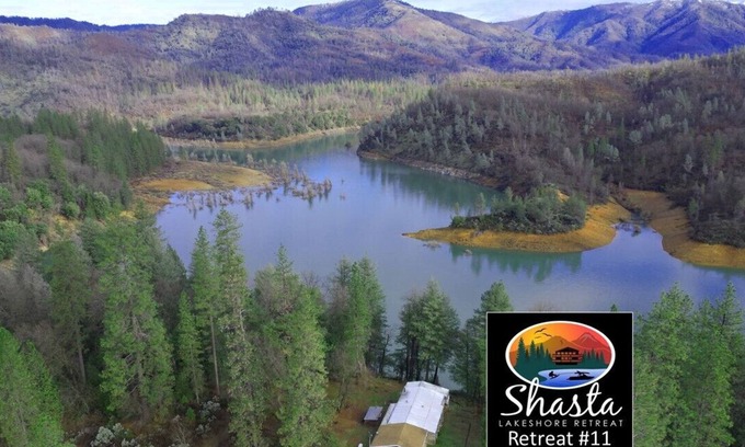 Lakehead-Lakeshore House | Special Deal Now: Cute Lakeview Home, Sleeps 8 - Shasta Lakeshore Retreat #11