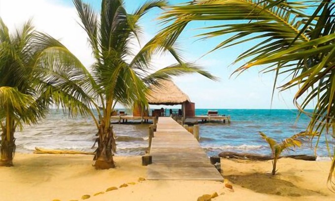 Caribbean Way Villa | SPECIAL DISCOUNT OFFER! LUXURY BEACHFRONT 3 BEDROOM VILLA NEAR PLACENCIA!