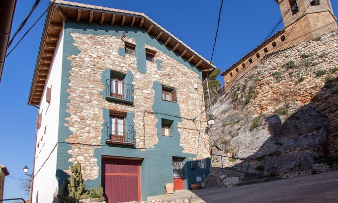 Benabarre House | Special house in a village 4 km from Benabarre