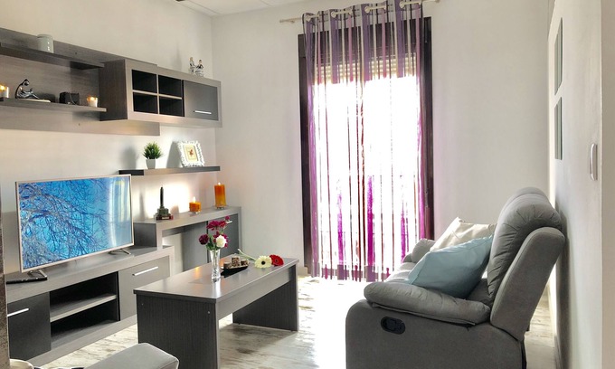 Chipiona Apartment | SPECIAL OFFER! Luxurious Apartment - City Center - Modern - Wifi - Garage