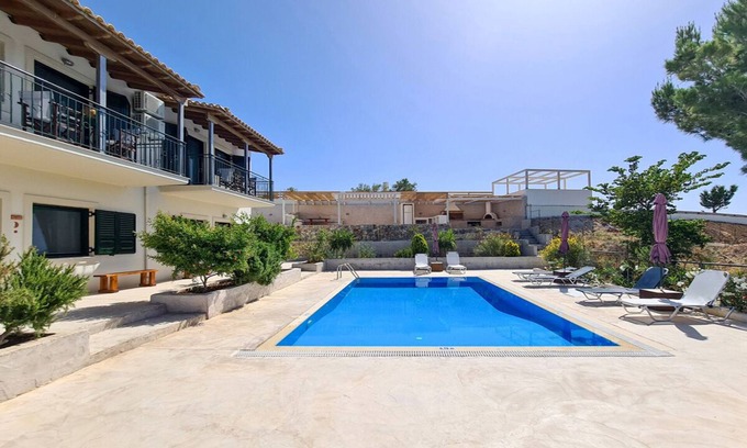 Kalamitsi Villa | Special Offer! Villa Endless Blue With Private Pool & View Ideal for Families!