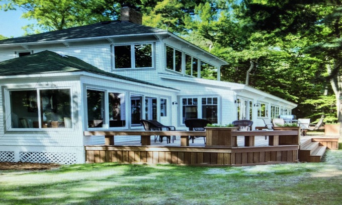 Elk Rapids House | SPECIAL RATE: Beautiful, newly renovated, 5 bdrm Lake House with stunning views!