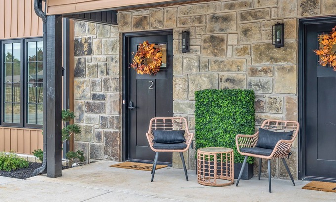 Powell House | Speciality Volunteer Themed Townhouse