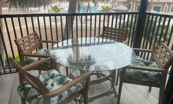 Sanibel House | Spectacular 2-bedroom townhome on Sanibel, short walk to stunning Gulf beach