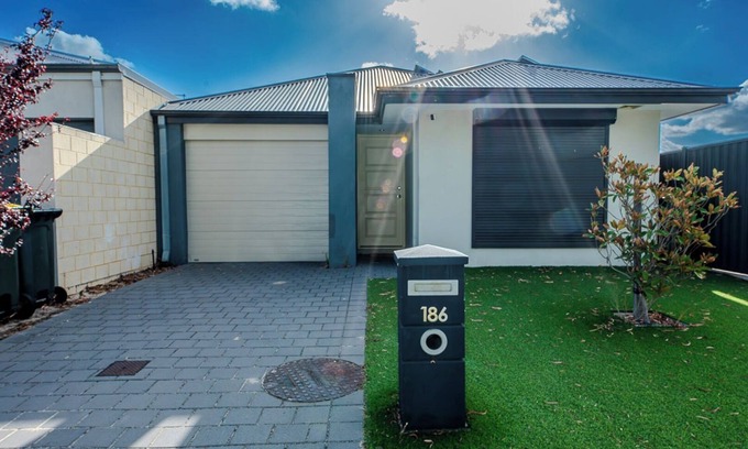 Brabham House | Spectacular 3 Bedroom, 2 Bathroom Home.