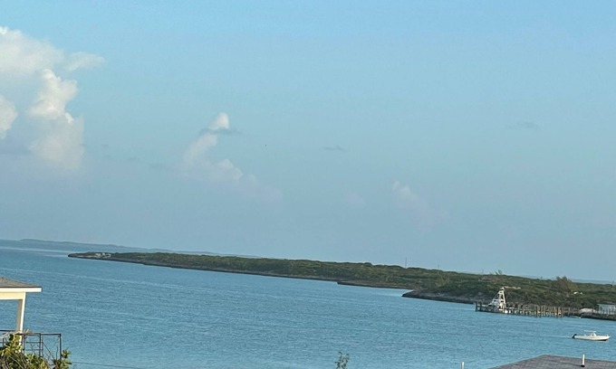 Black Point Condo | Spectacular 360 Island View