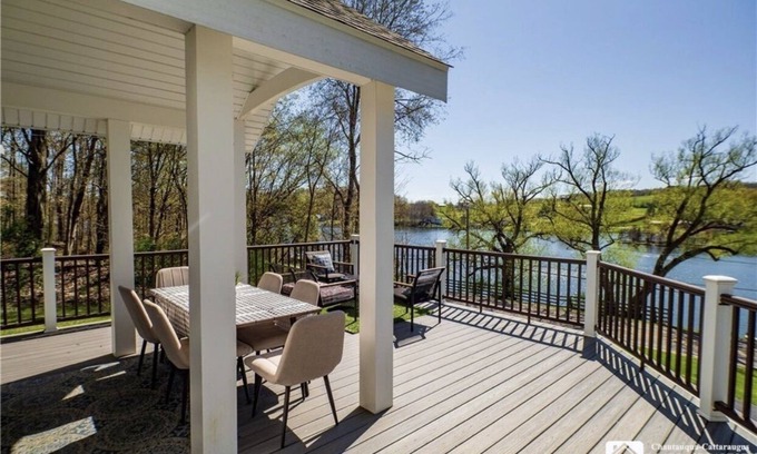 Clymer House | Spectacular 4 season home on Findley Lake NY